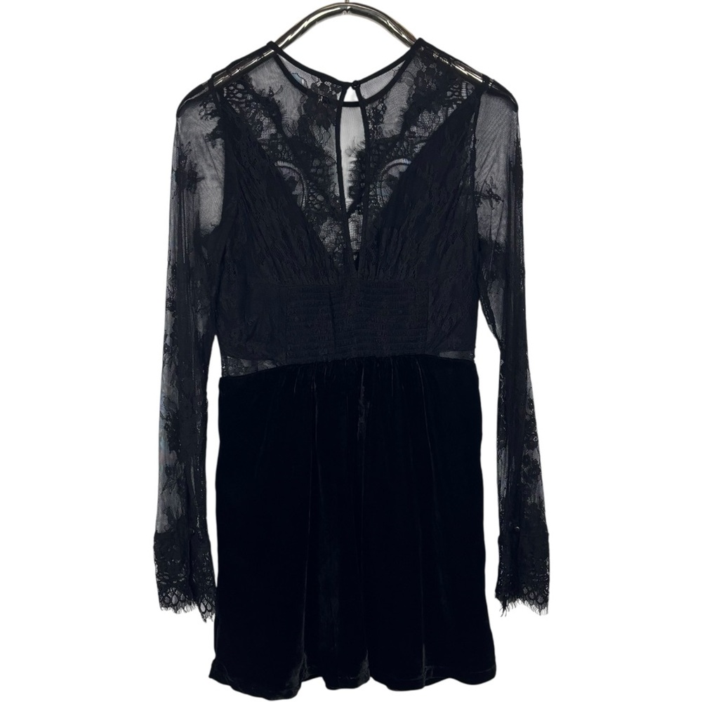 FREE PEOPLE MARLIE BLACK SHEER LACE LONG SLEEVE WHIMSIGOTH VELVET MINI DRESS - Picture 5 of 15